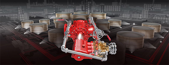 FireDos stationäres Zumischsystem mit einer Industrieanlage im Hintergrund